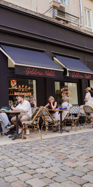 9 gelateria nobile